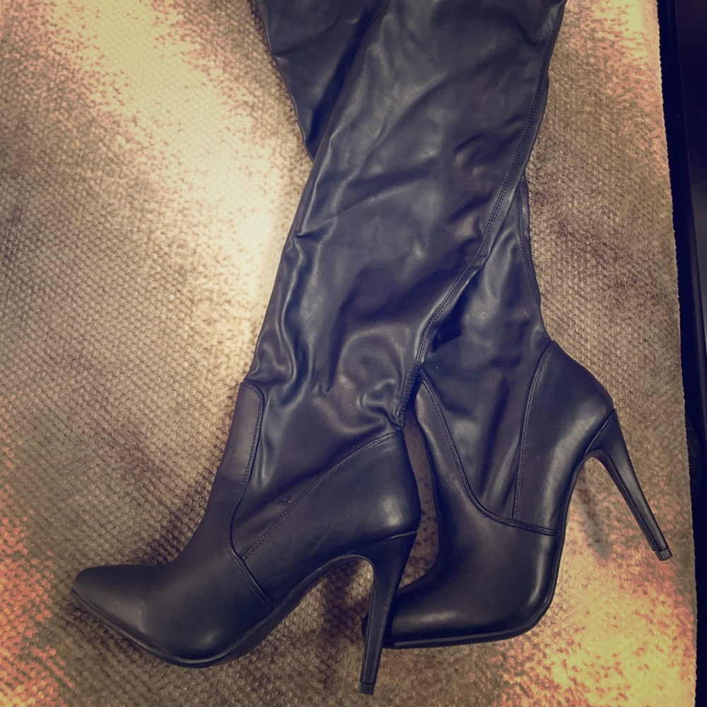 Over the knee boots